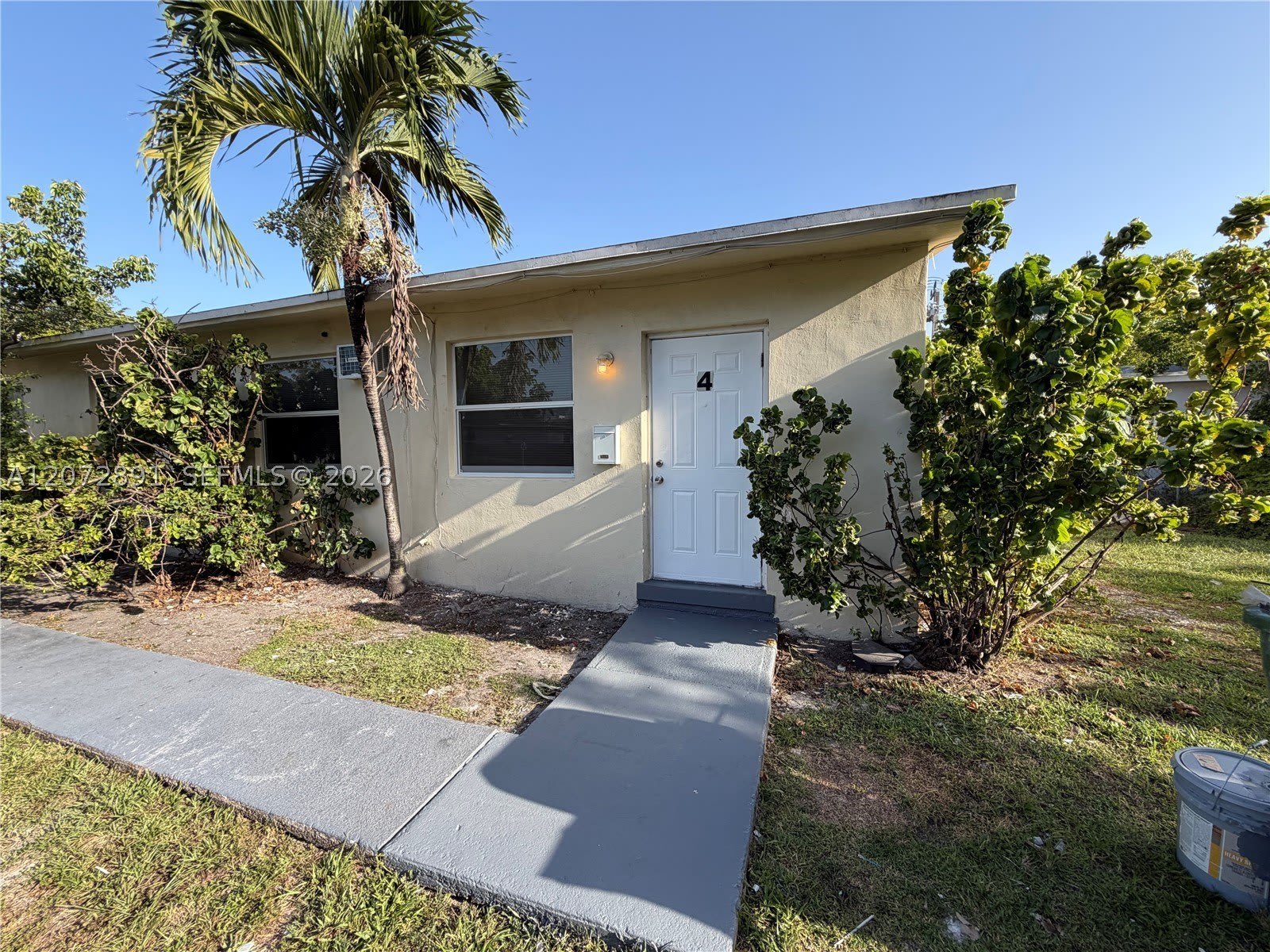 305 NW 1st Ave – photo 2