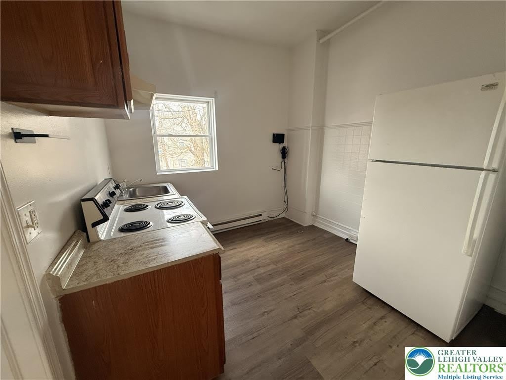 425 W Liberty Street – photo 4
