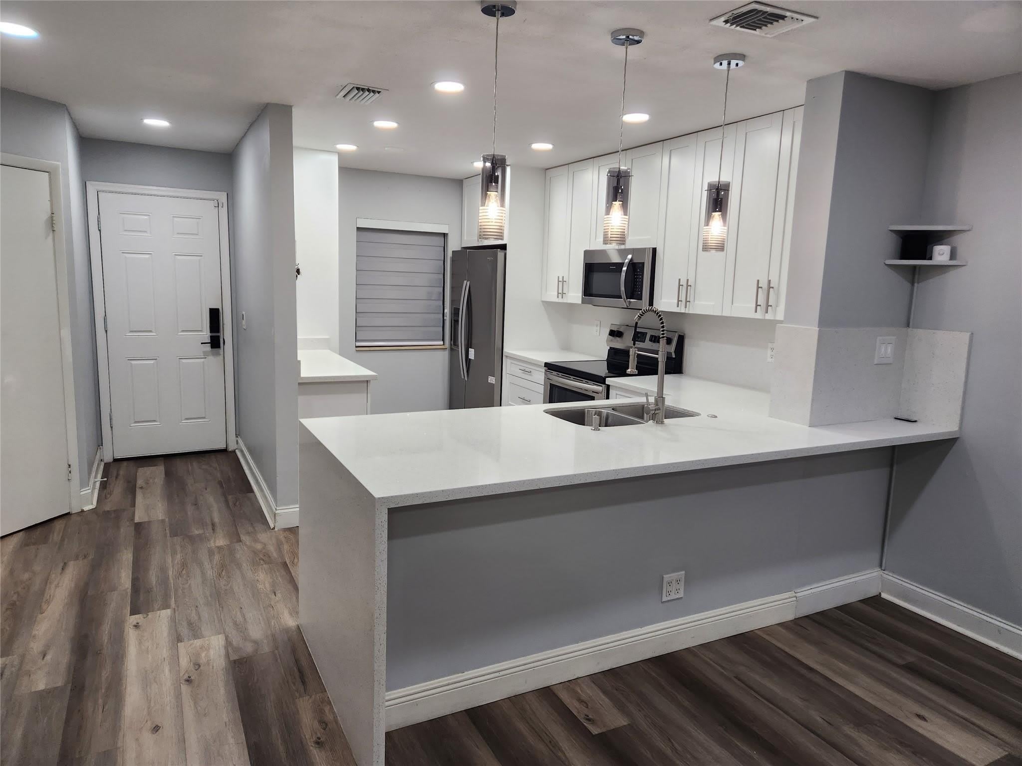 3667 N Carambola Circle – photo 4
