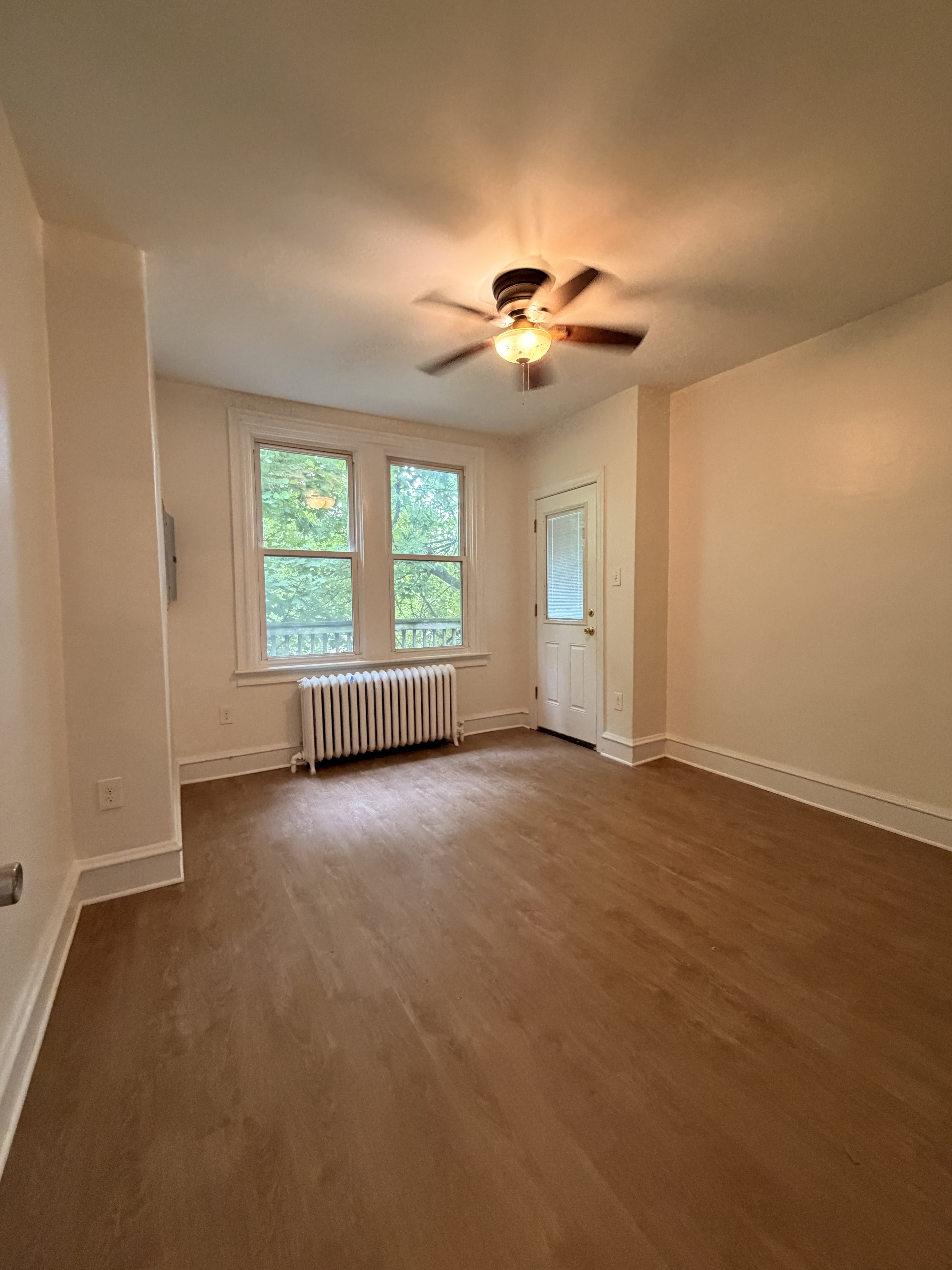 7774 Montgomery Ave – photo 5