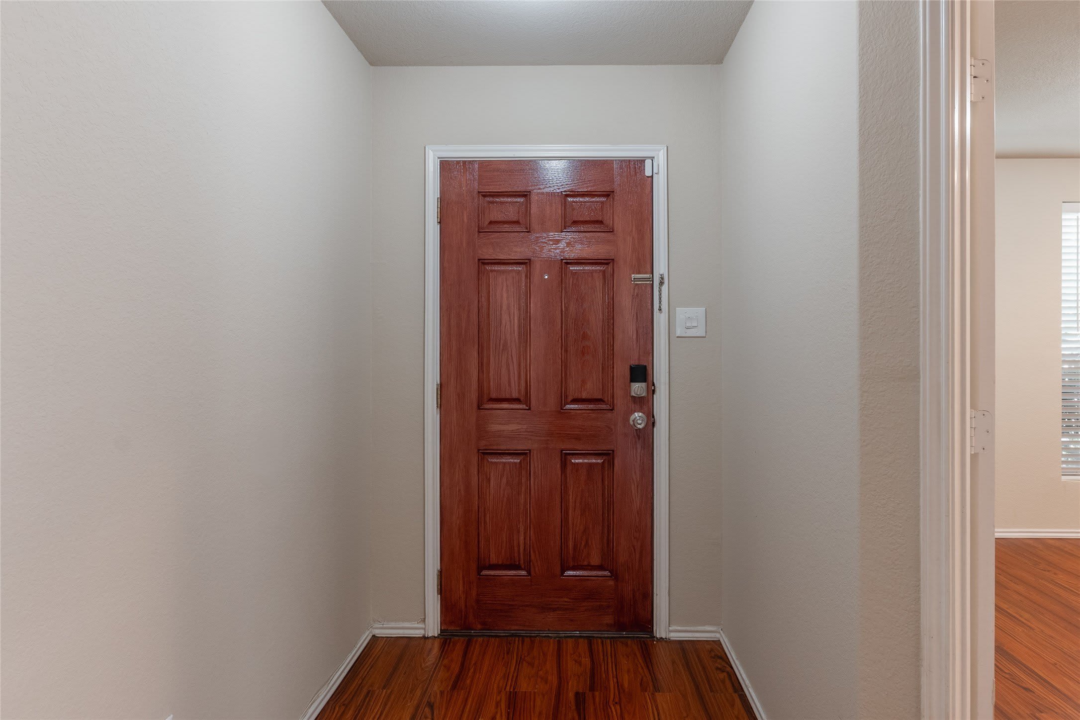 472 Grant Lane – photo 3