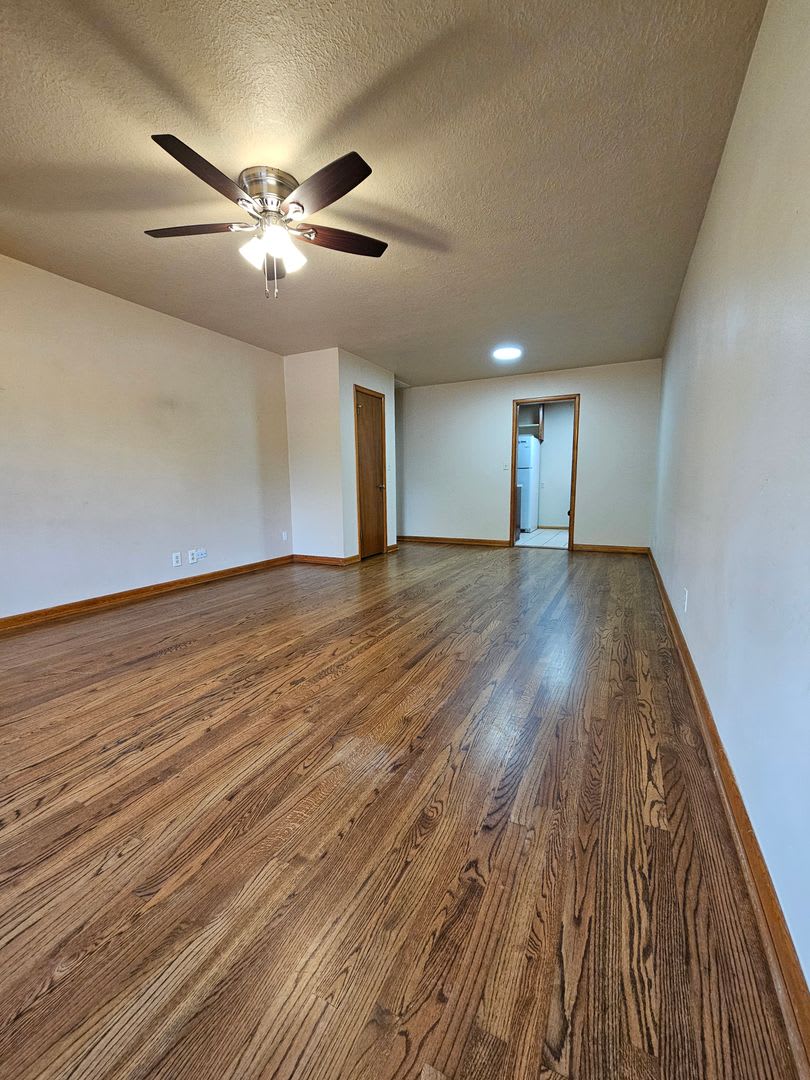 (3) Bed/(1/5) Bath in South-Central Norman Avail NOW! – photo 4