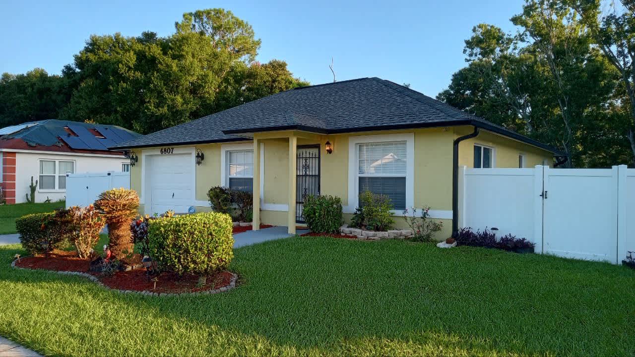 6807 Kingston Dr – photo 2