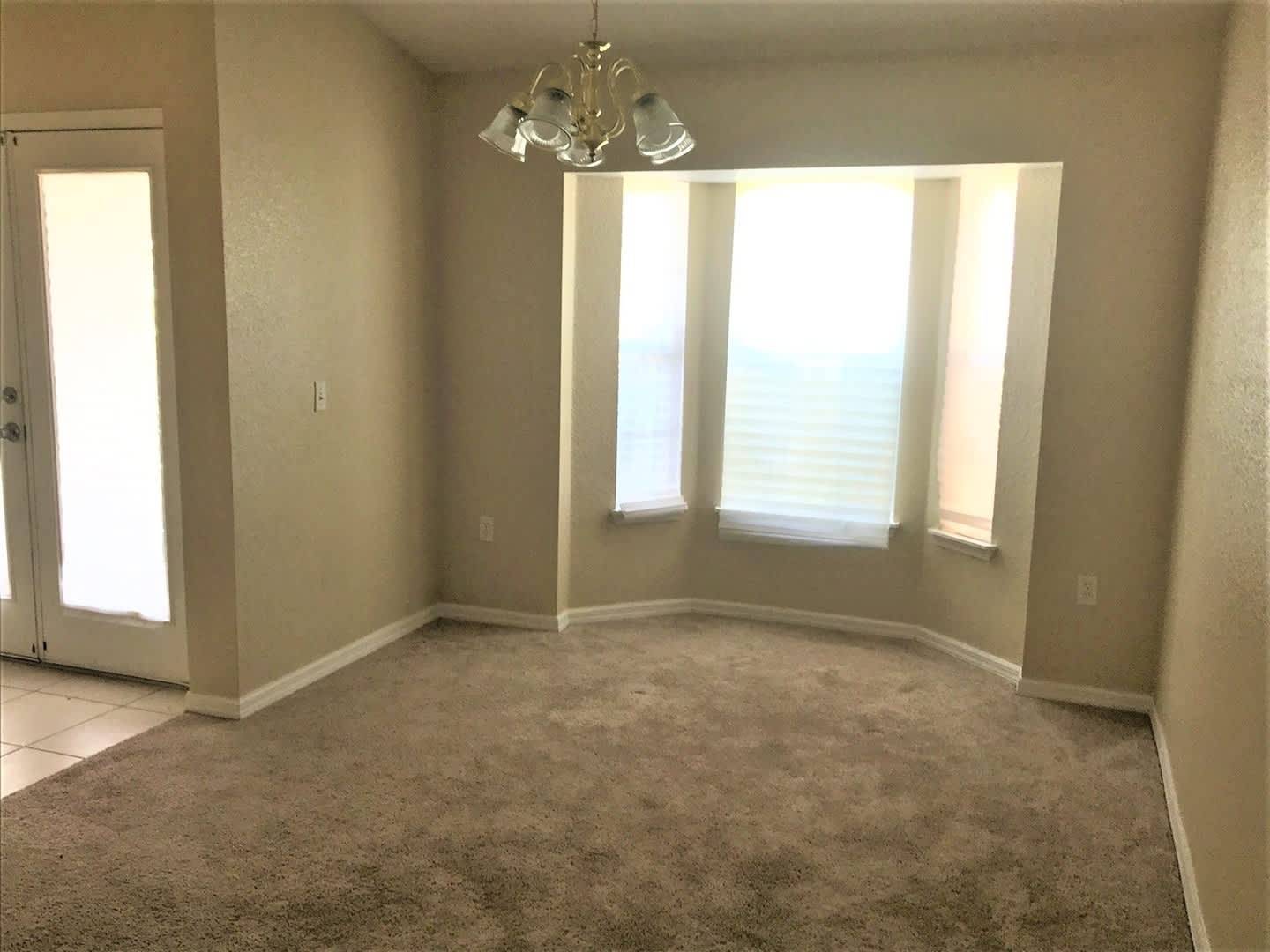 Beautiful Single Family 3 bedroom, 2 bathrooms Located in Kissimmee!!! – photo 5