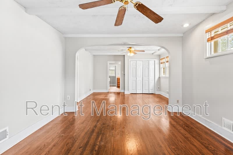2315 N 61St – photo 4