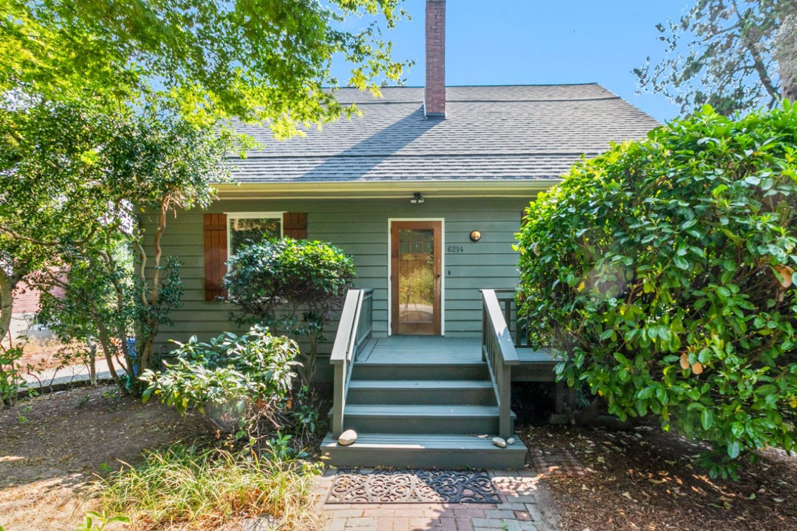 3Bd 2 5Ba Seattle Home – photo 5