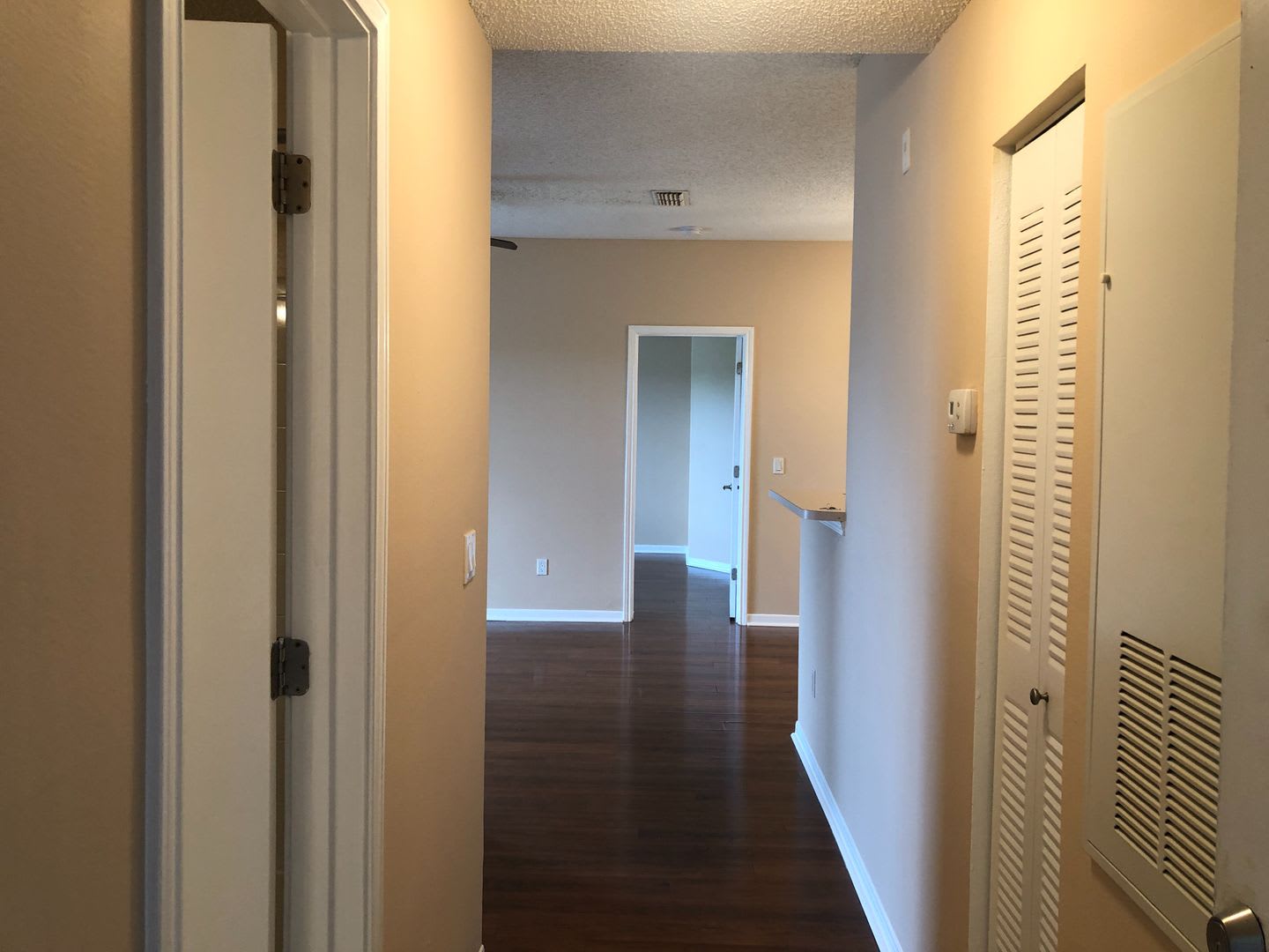 Move In Now Water View 2X2 Spacious 3Rd Floor Condo With Tranquil Water Views From Balcony Gated Regency Park At Lake Mary – photo 4