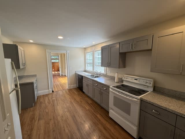 175 West St – photo 5