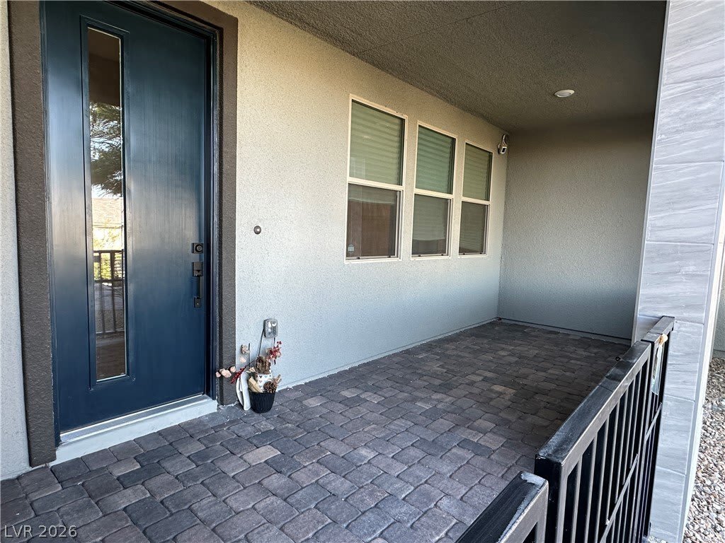 486 Granite Arch Street – photo 2