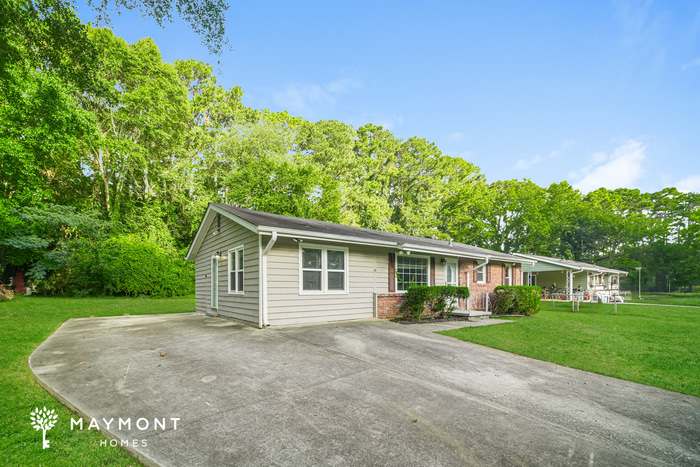 6197 Castlewood Drive – photo 3