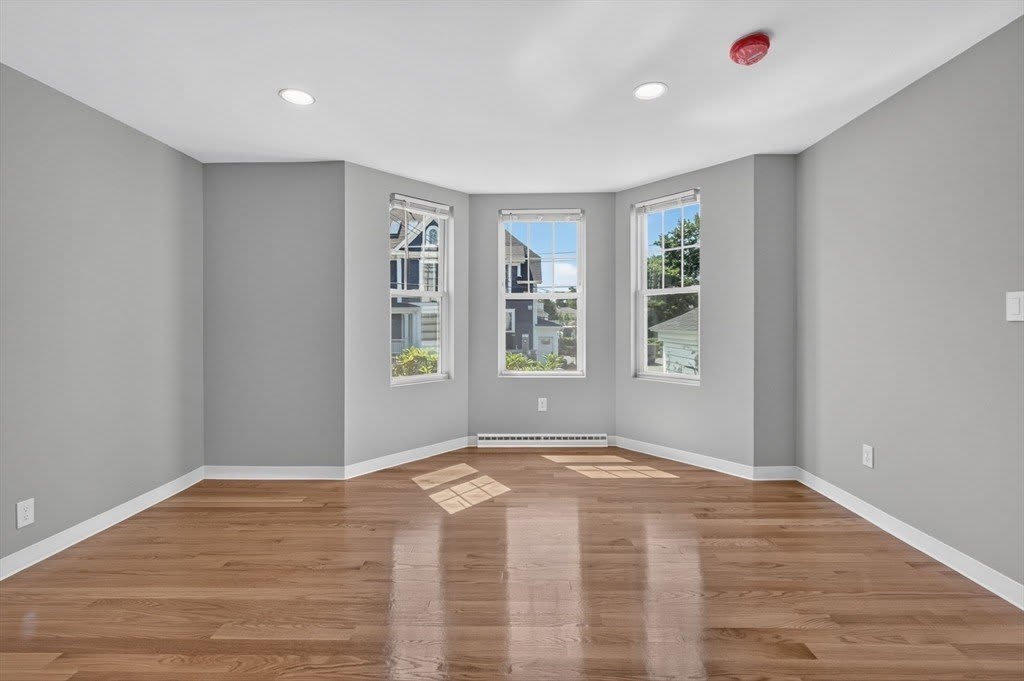 311 Central St – photo 2
