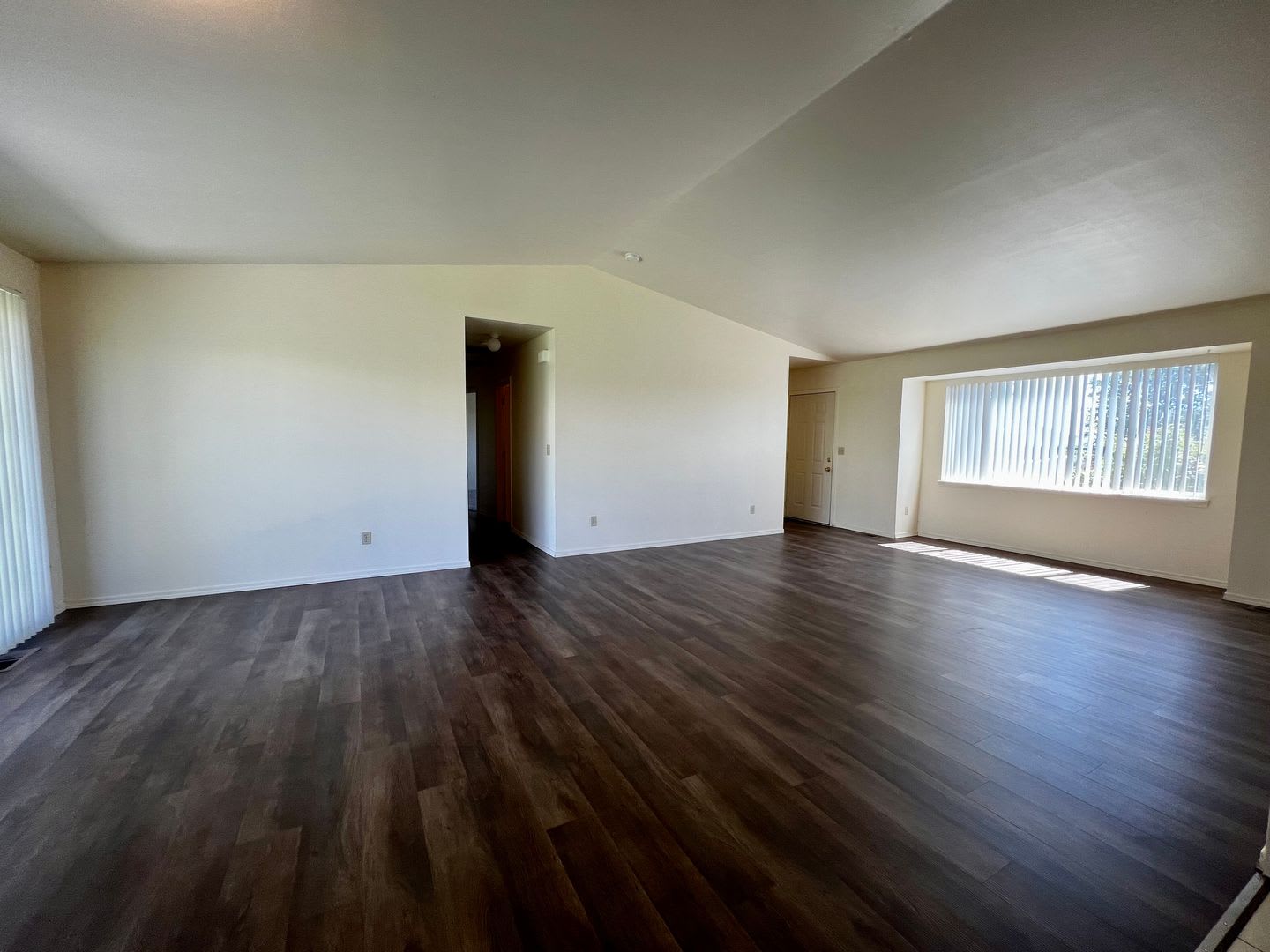 Non-Refundable & Security Deposit Total: 1950.00 – photo 4