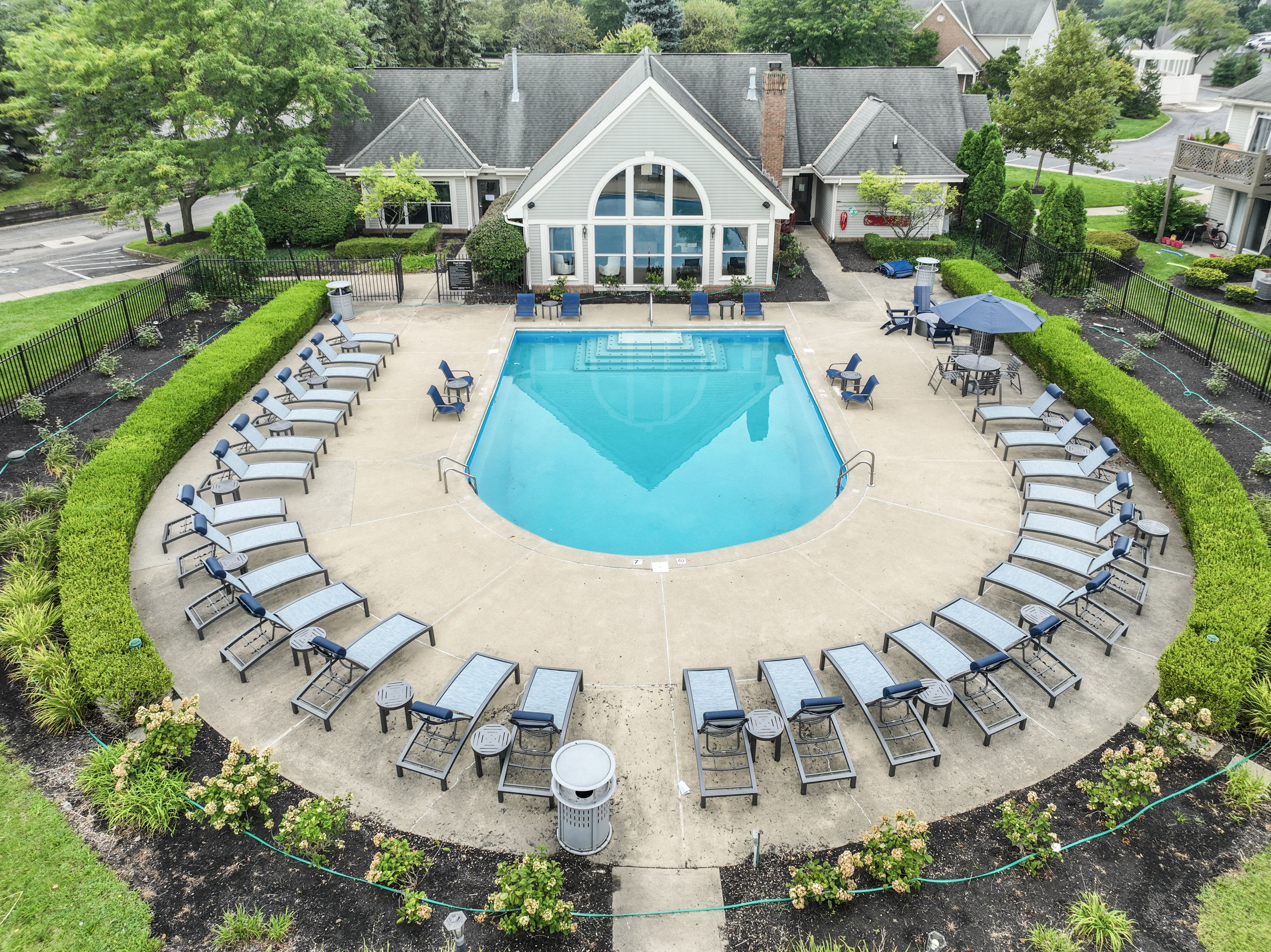 Perimeter Lakes Apartments – photo 3