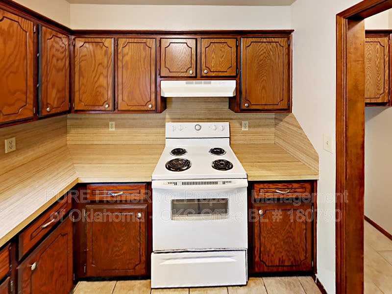 660 W Forster Dr – photo 5