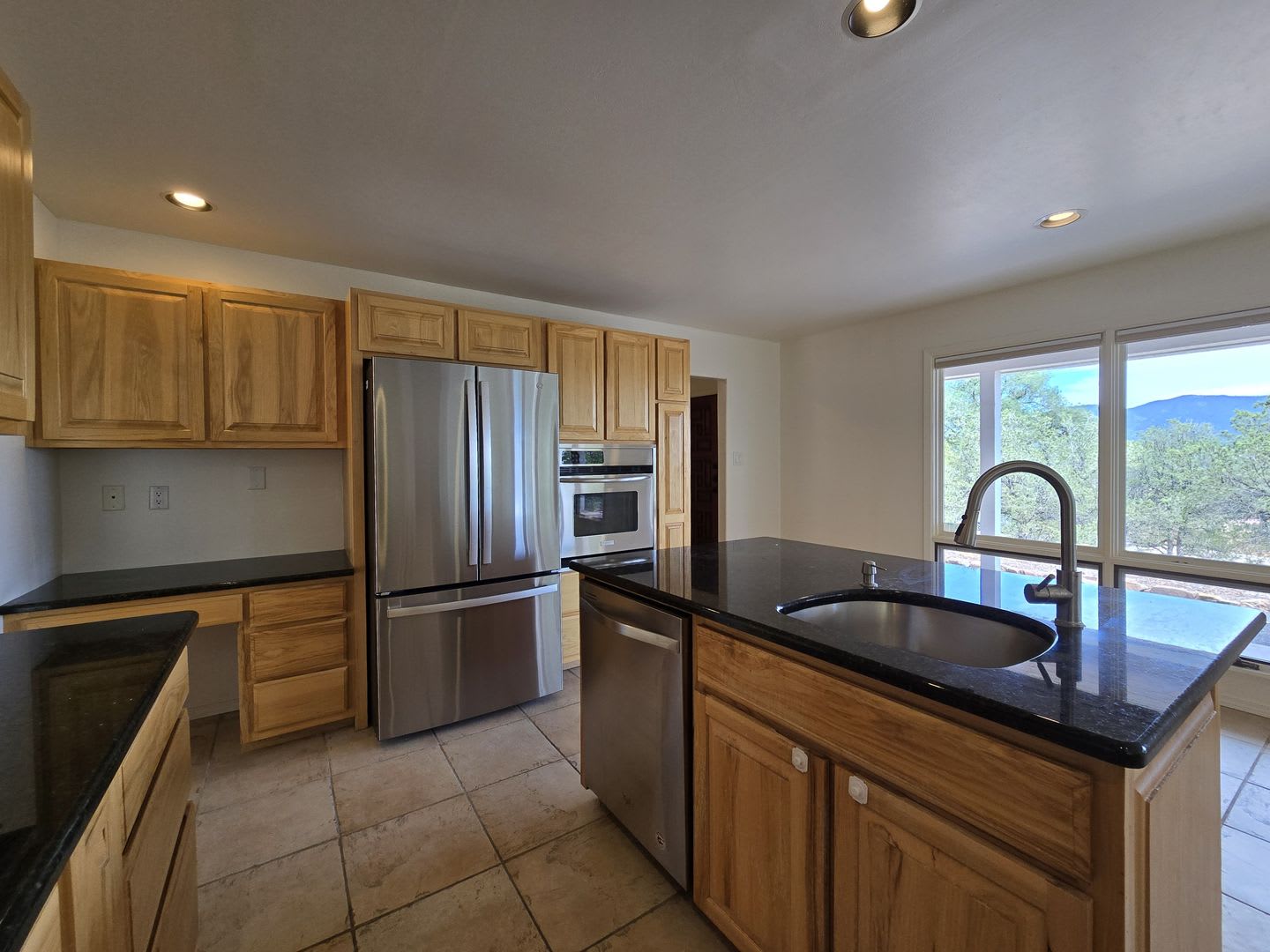 105 Michelle Drive – photo 2