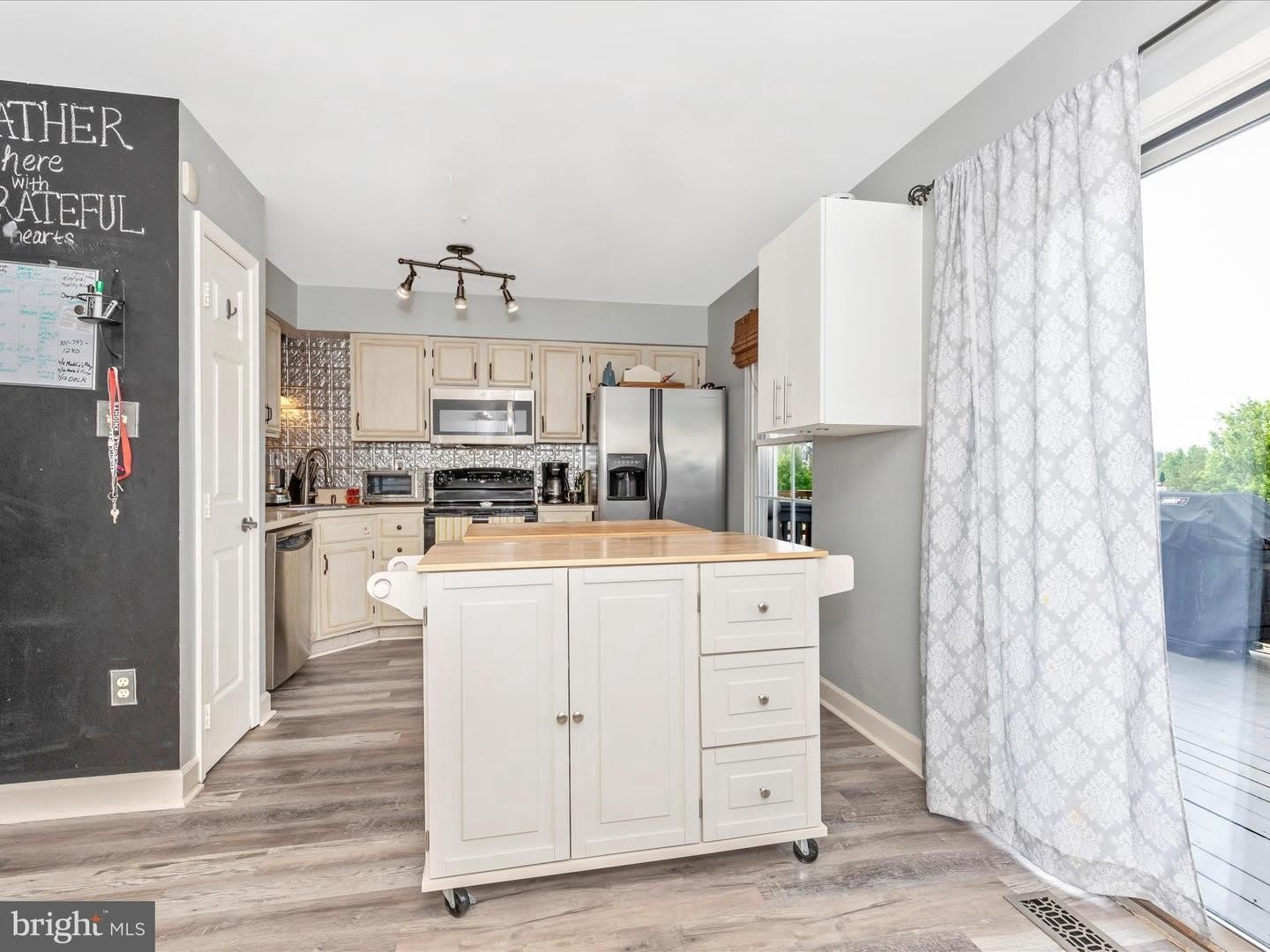 6338 TOWNCREST Court – photo 5