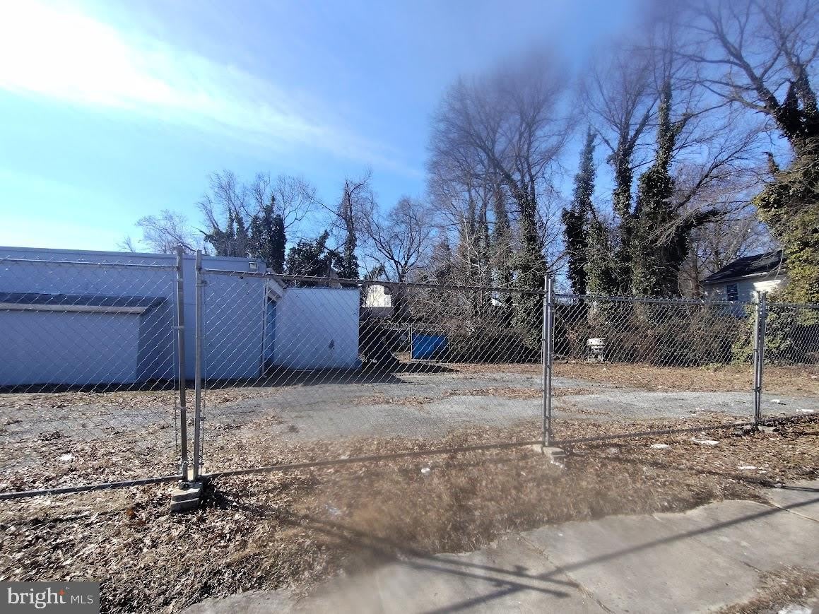 7300 MARTIN LUTHER KING JR Highway – photo 4