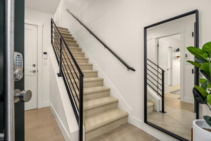 18412 96th Dr NE #B – photo 4