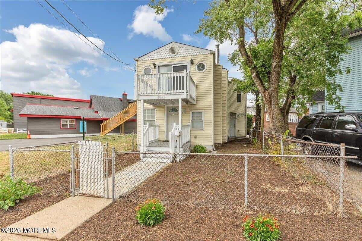 109 Poole Avenue – photo 3