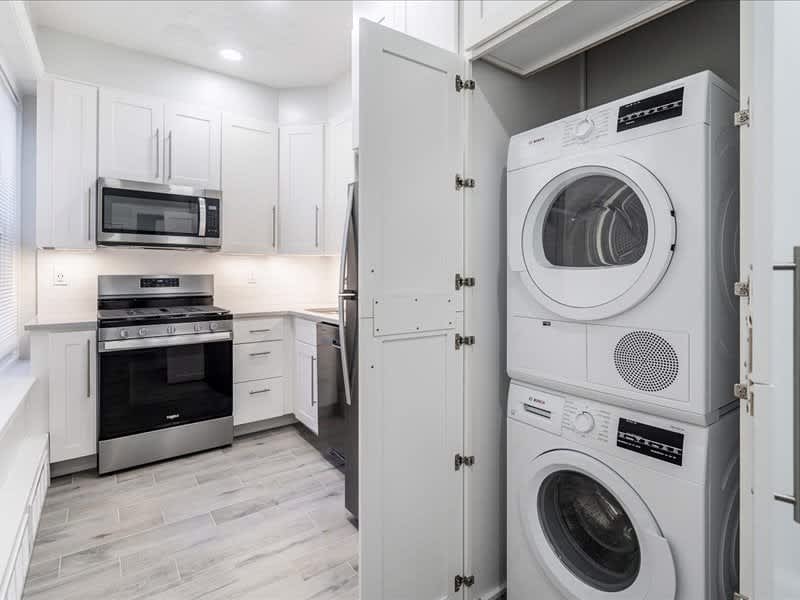510 Millburn Avenue Apts – photo 4