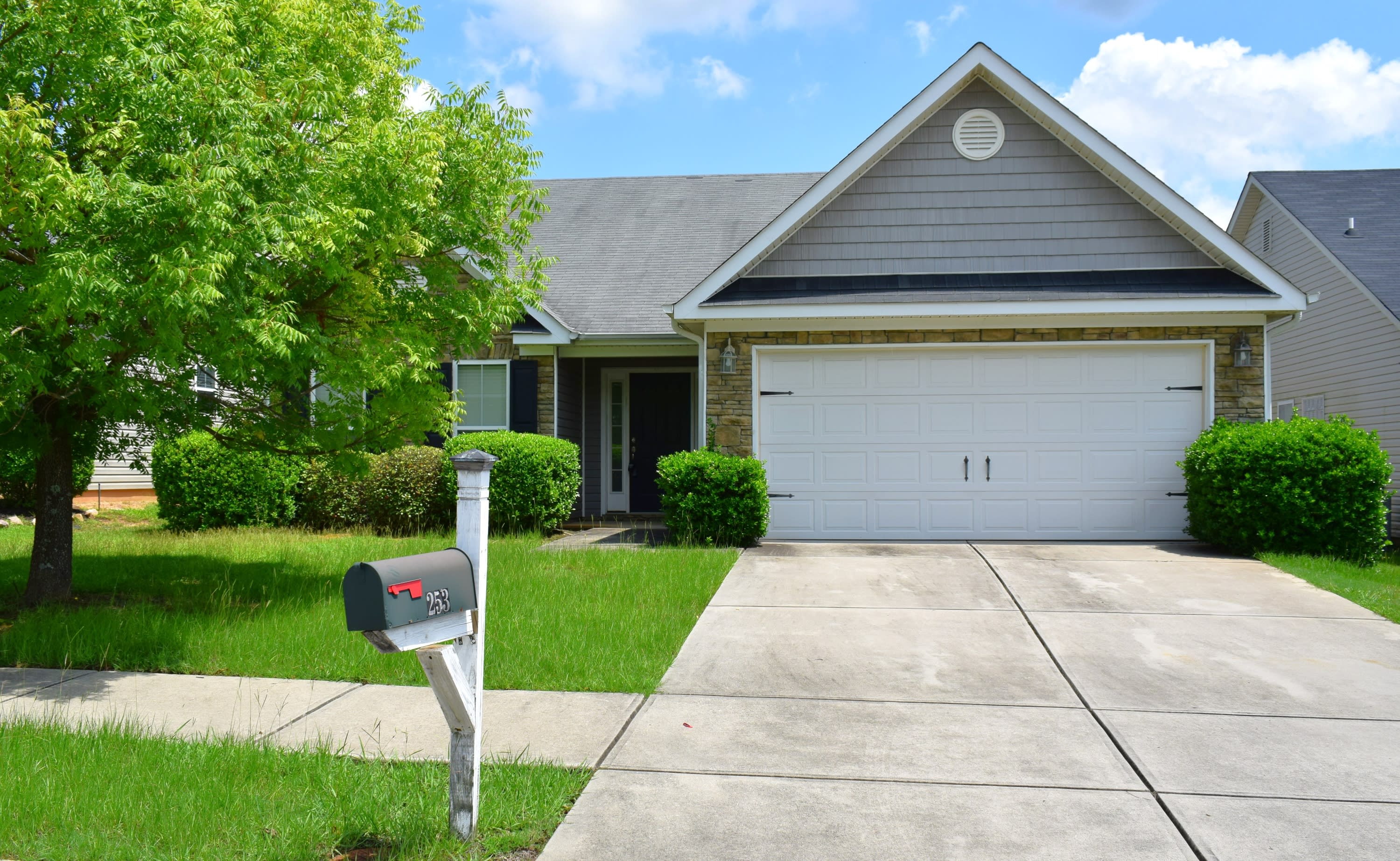 253 High Meadows Circle – photo 2