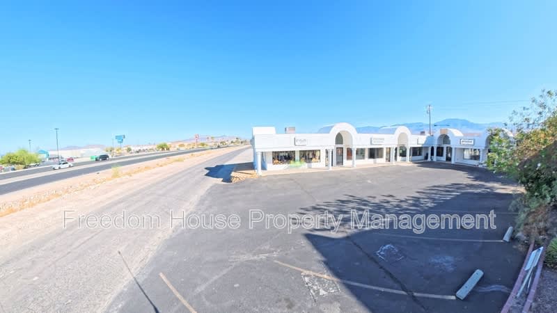 311 South Frontage Road 104 – photo 2