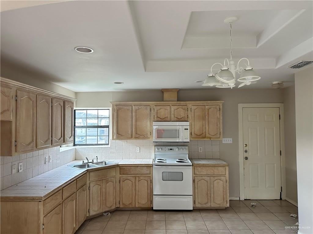 3818 W Faith Hill Street – photo 2