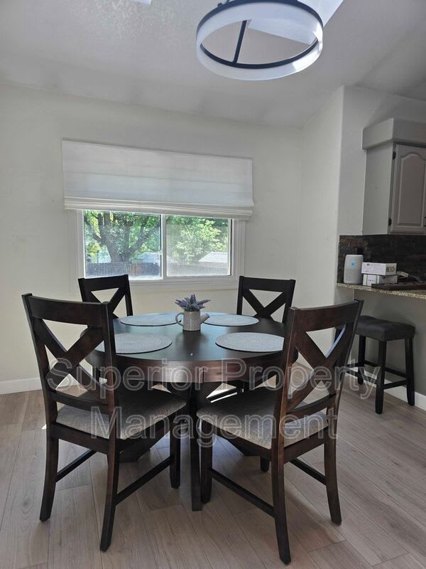 4126 Stoneridge Ct – photo 4