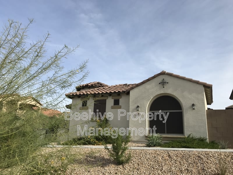 3014 N 72Nd St – photo 3