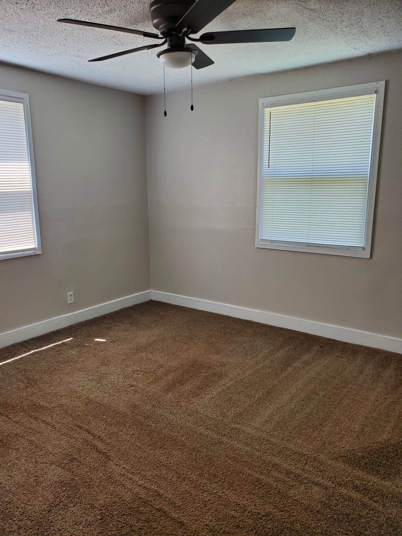 2233 2Nd Street South – photo 2