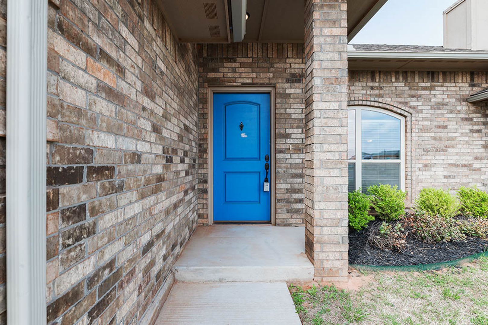 3 Bed 2 Bath With A Workout Room Pool In The Clubhouse – photo 3