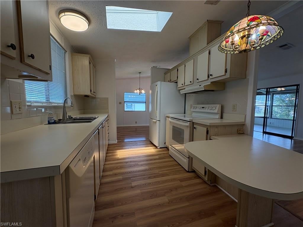 7 Oceans Blvd – photo 3