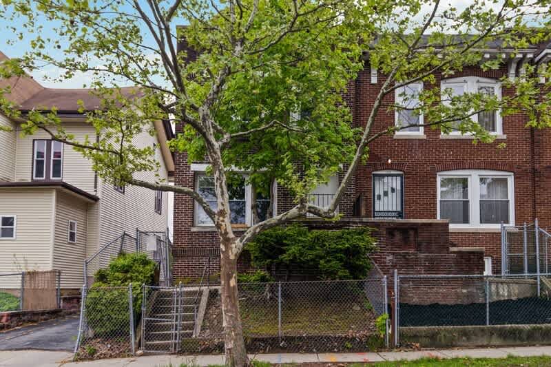 177 William St. – photo 1
