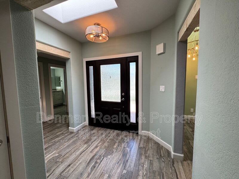 8100 E. Camelback Rd. – photo 5