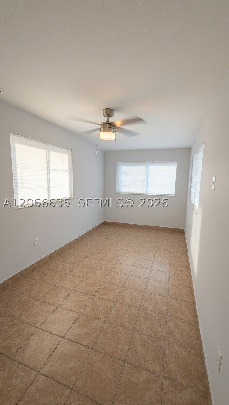 5911 SW 6th St – photo 4