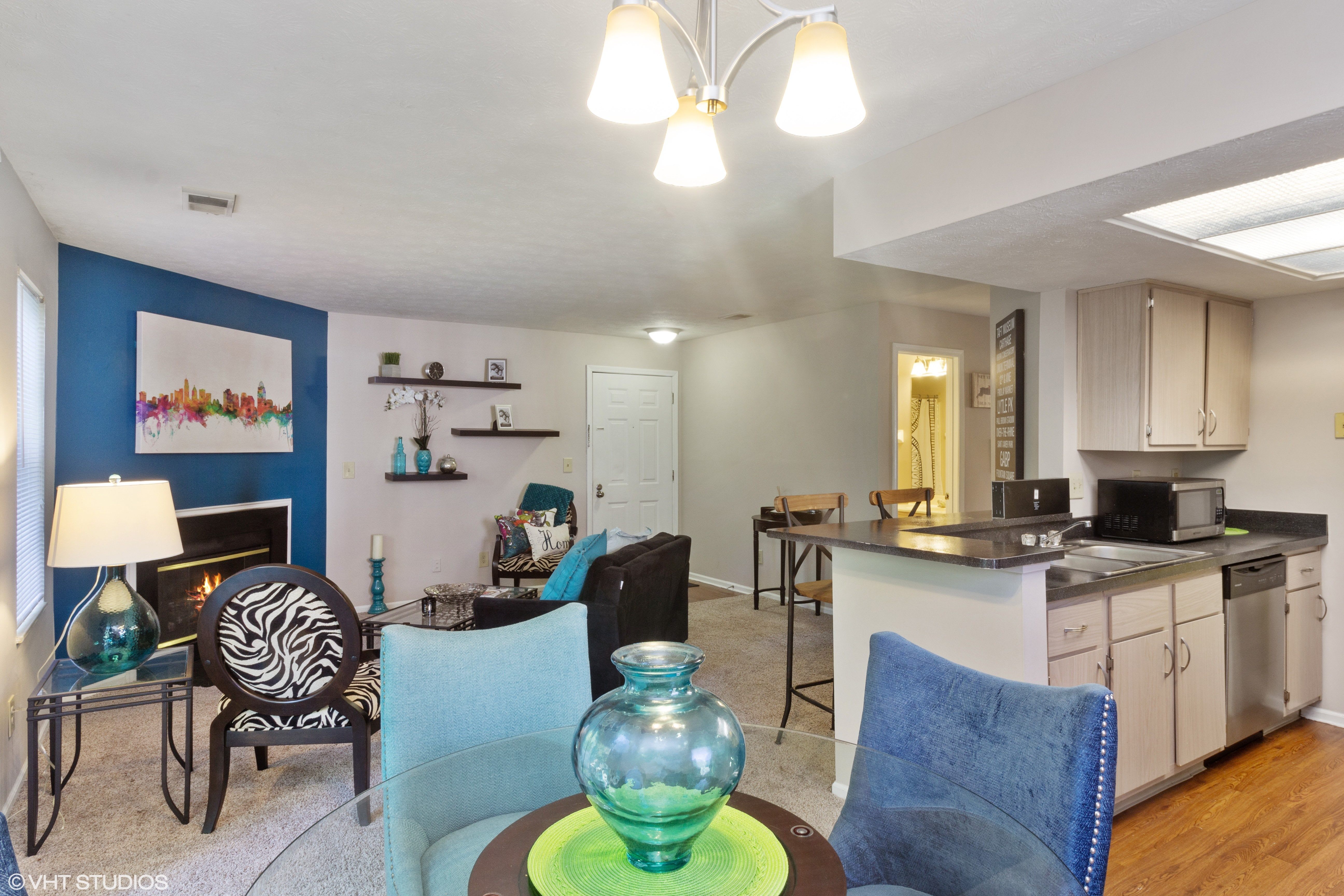 Brookstone Village Apartments – photo 2