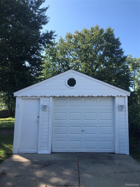 11560 Metter Ave – photo 2