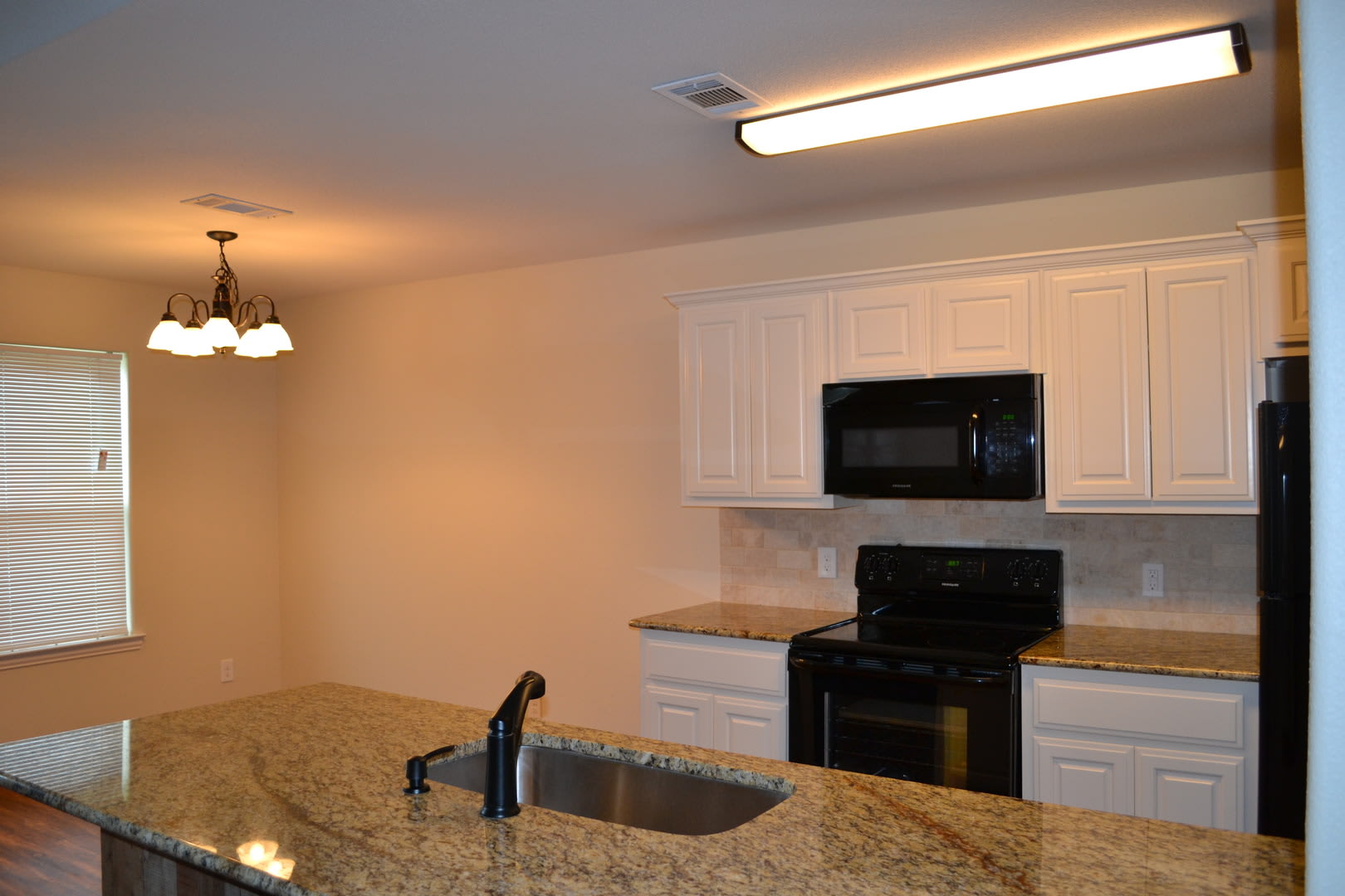 House For Lease In Denison – photo 4