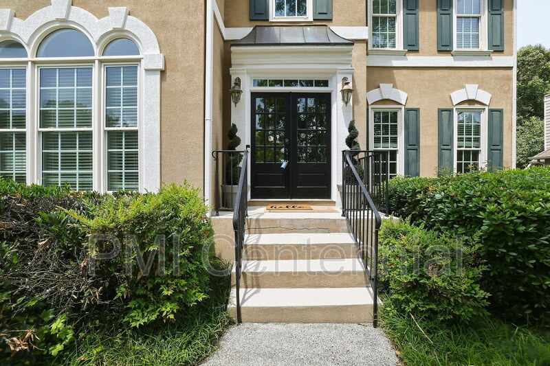 120 Creekside Park Dr – photo 1