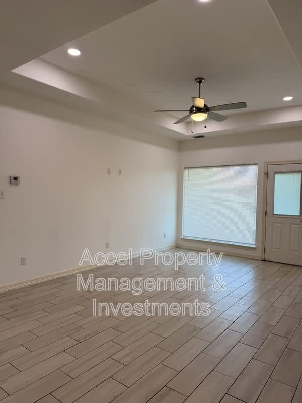418 Gonzalez Dr. – photo 2