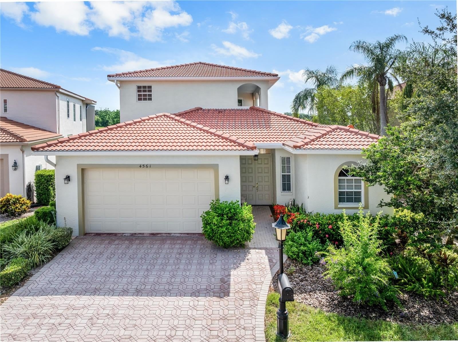 4561 Murcia Boulevard – photo 1