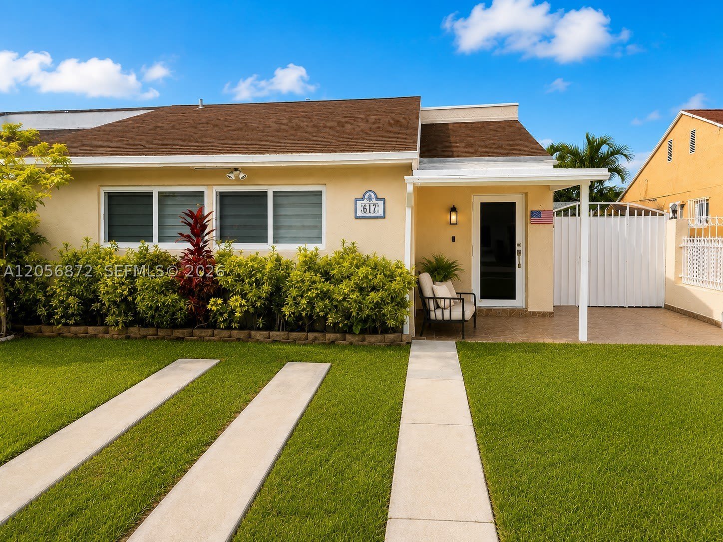 617 SW 96th Ct – photo 1