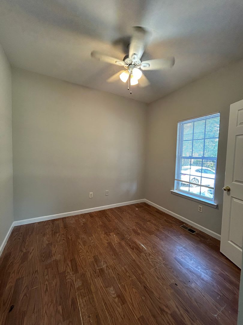 Cute 3 Bedroom 2 Bath Near Historic Downtown Wilmington Wha Approved – photo 5