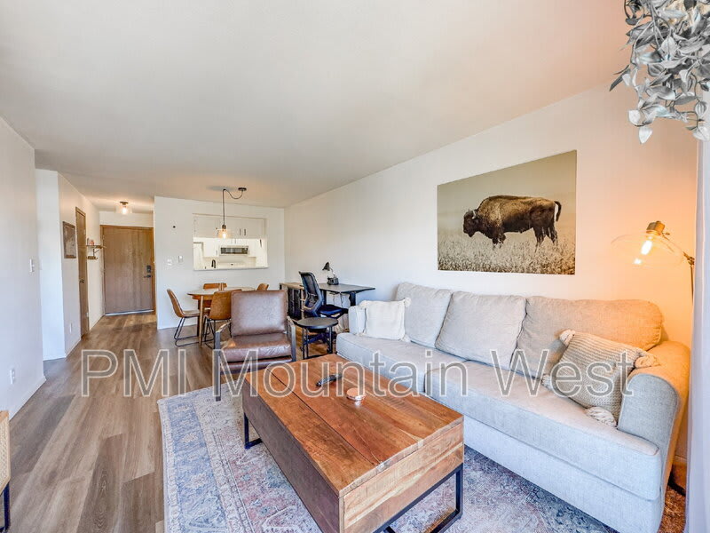 339 E. 600 S. – photo 2