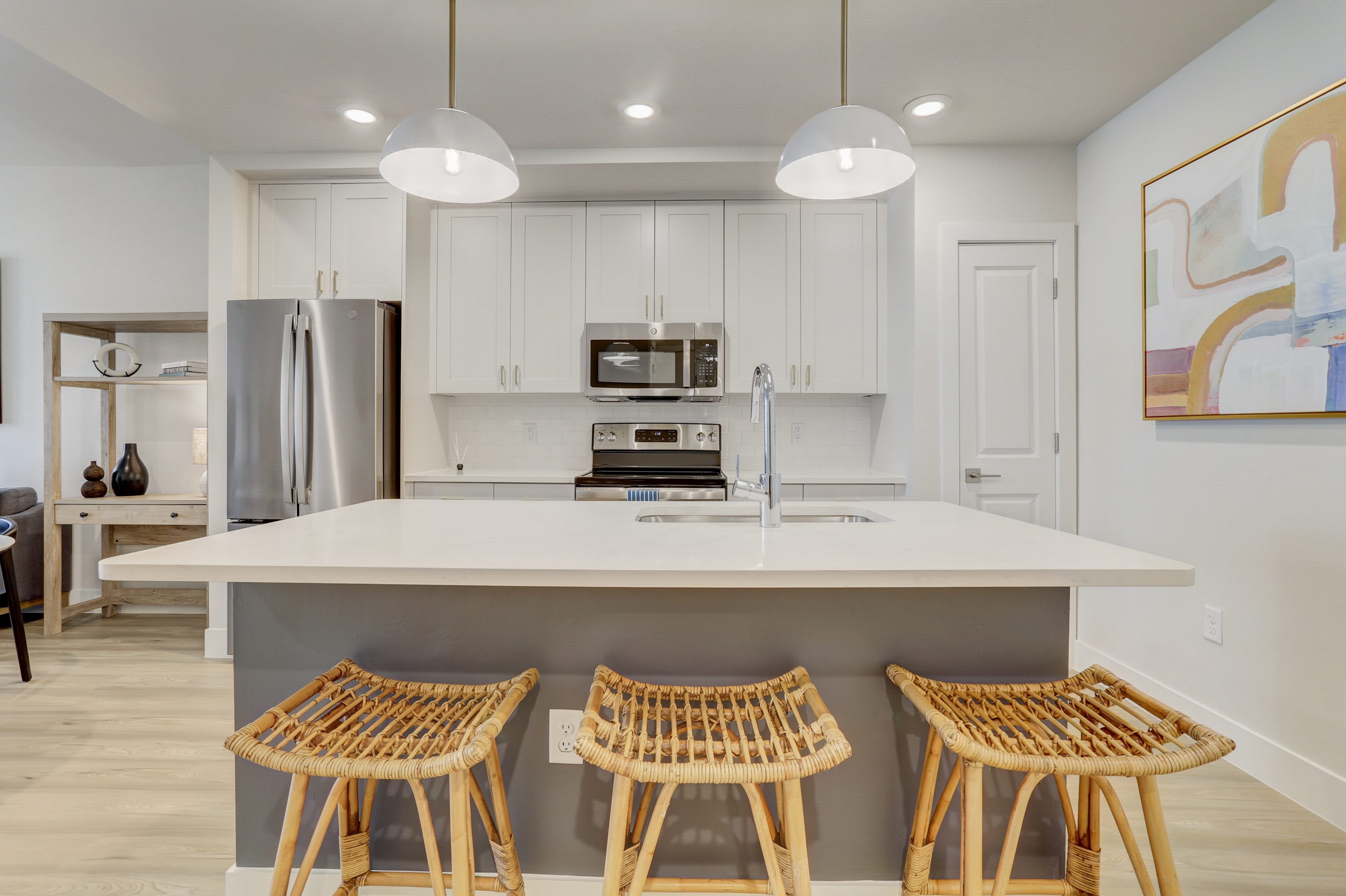 Mark Lane Apartments – photo 3