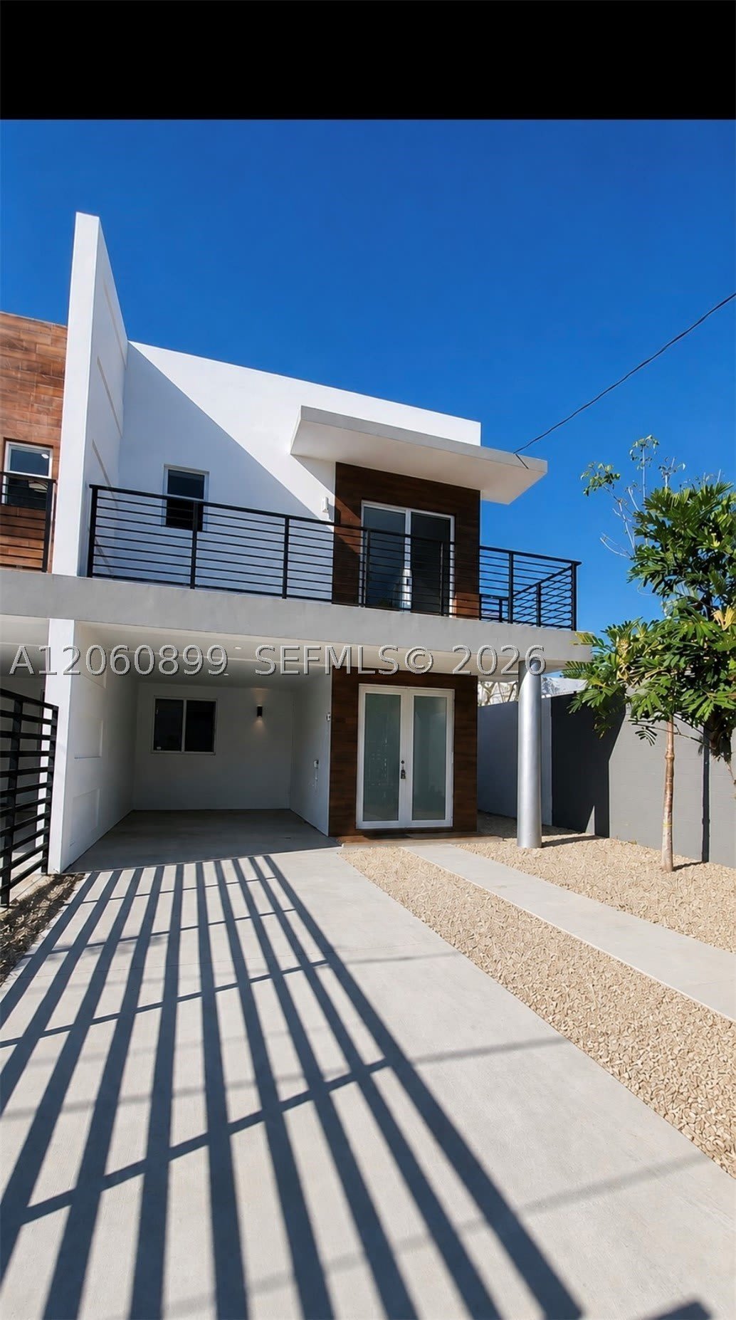 3675 Thomas Ave – photo 1