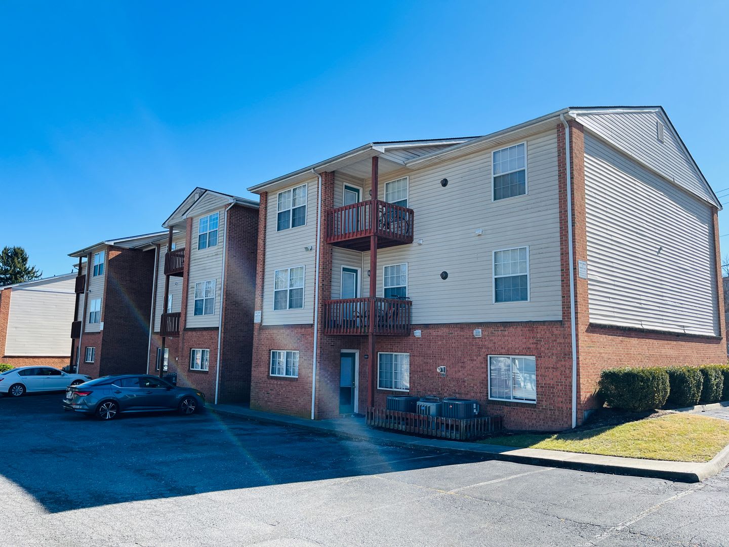 2 Bedroom 1 Bathroom Condo – photo 3