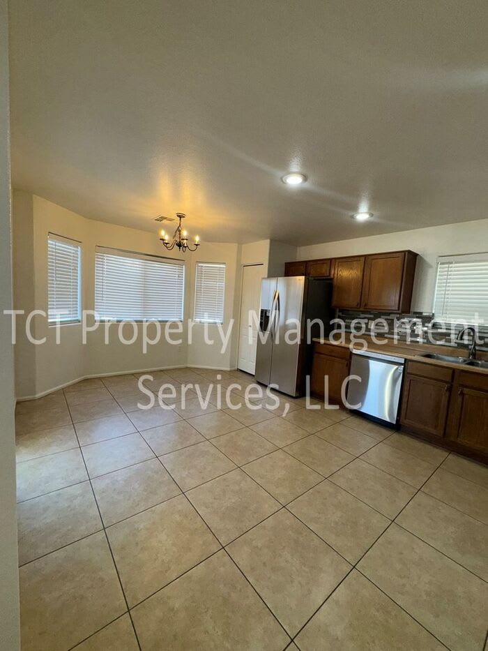 28579 North Dolomite Lane – photo 3