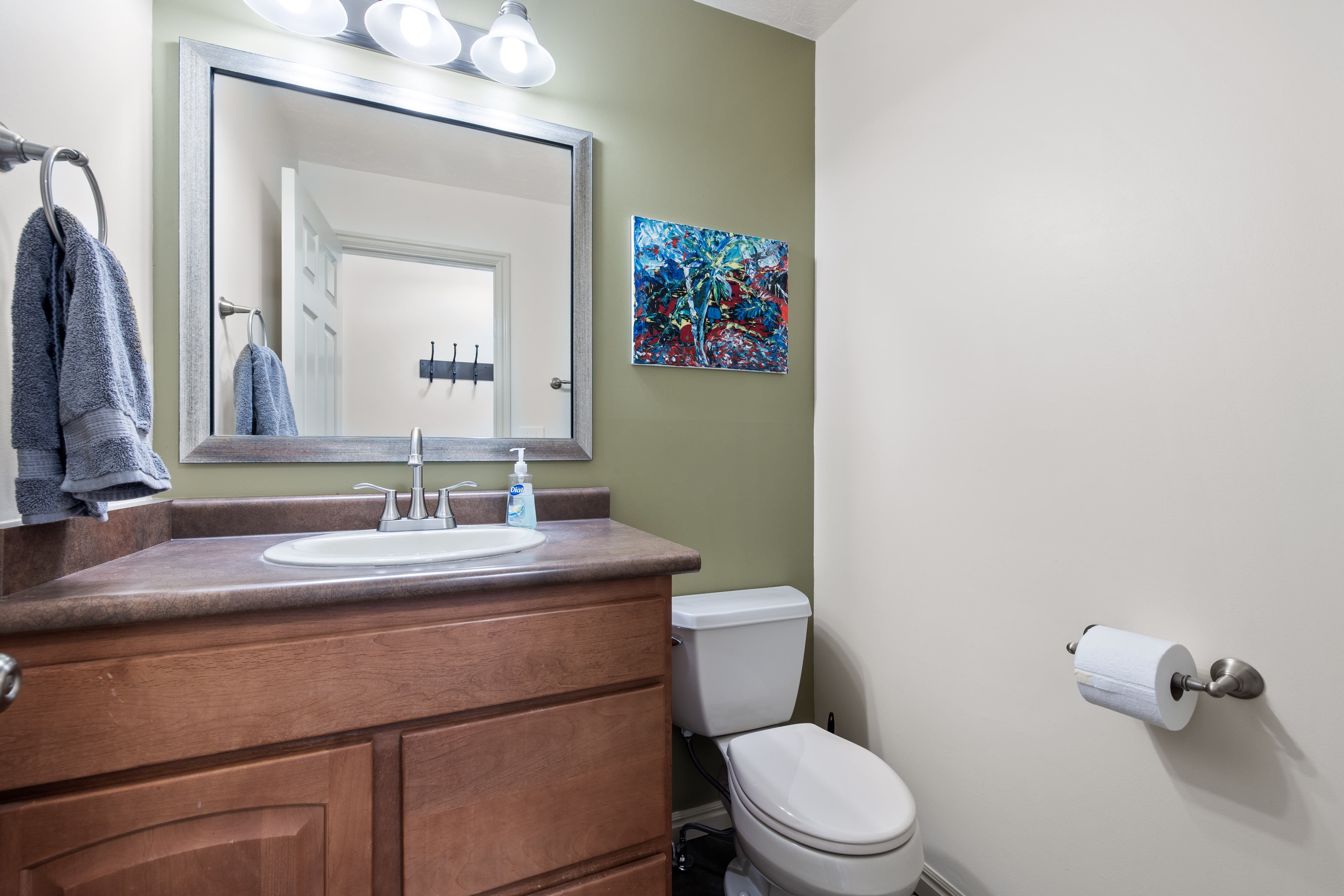 2278 Tompkins Drive – photo 3