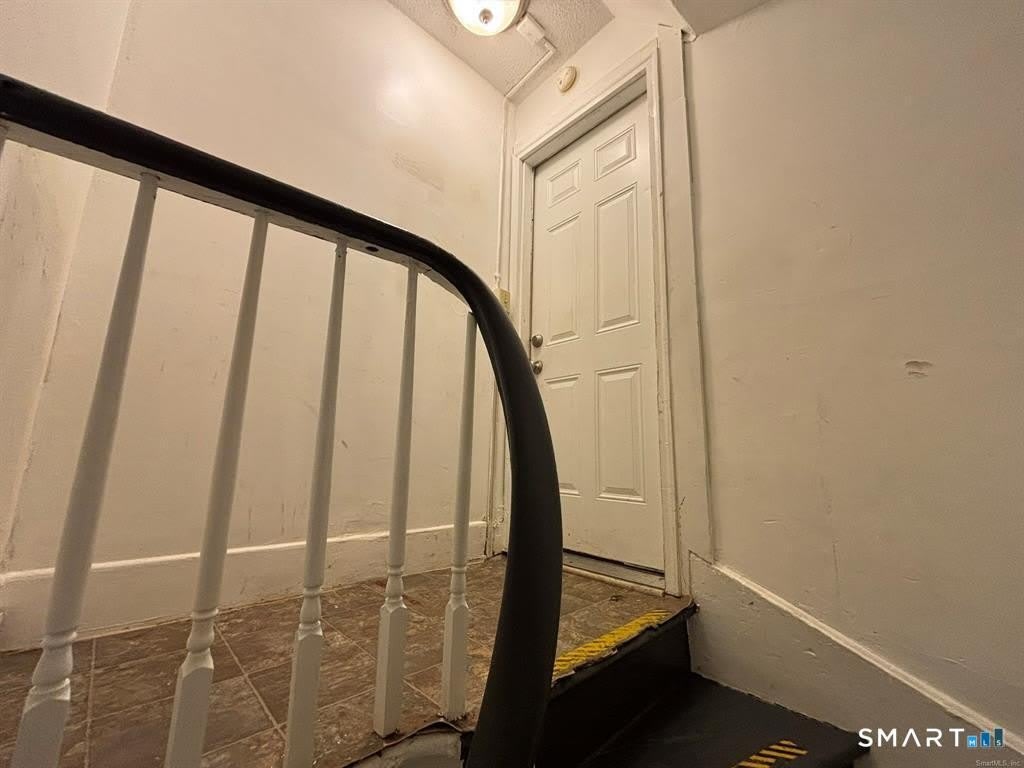 49 Springdale Avenue – photo 2